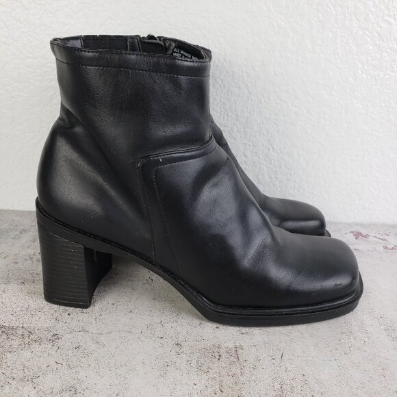 Vintage Mootsies Tootsies Booties Vegan Leather Chunky Y2K Square Toe size 8.5M - Picture 2 of 15